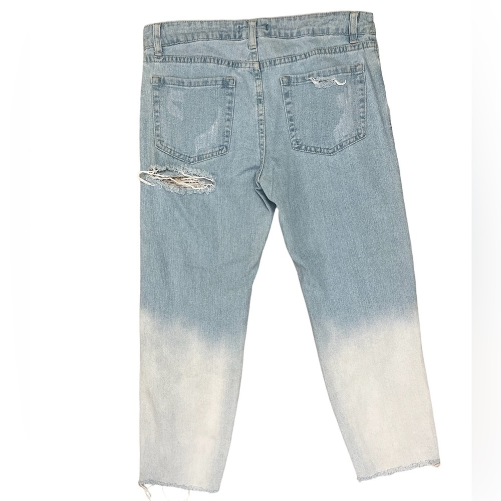 Forever 21 light wash distressed capris